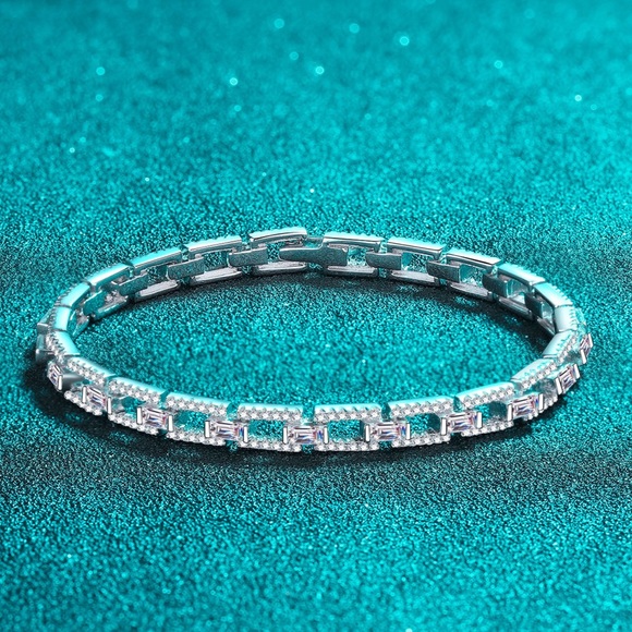 3.2 Carat Moissanite 925 Sterling Silver Bracelet - Picture 2 of 6